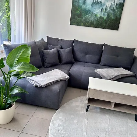 Apartment Hideaway